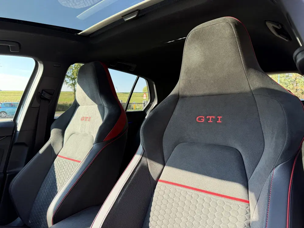 Volkswagen Golf 2.0 TSI GTI Clubsport HUD Pano HK ACC uit 2025, foto 15