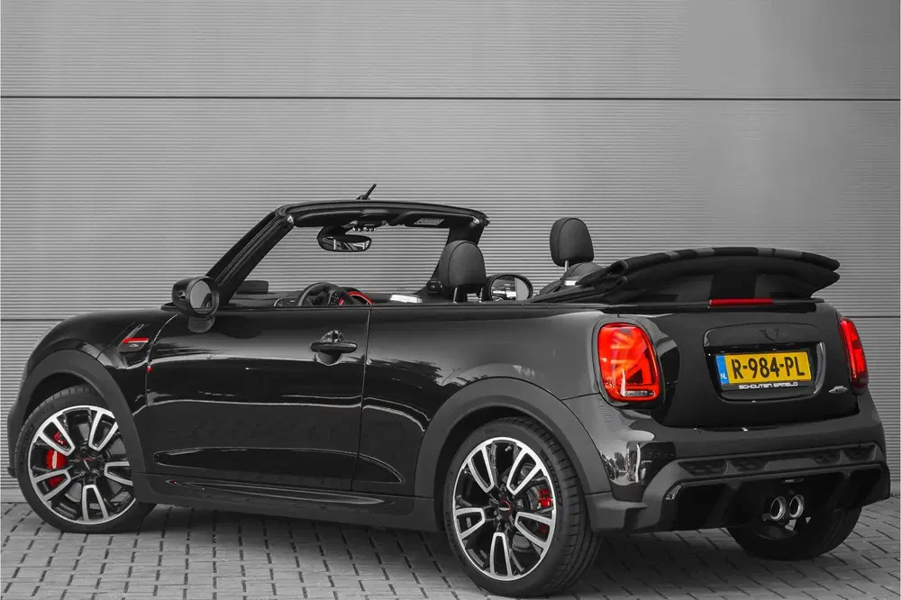 Mini Cabrio 2.0 John Cooper Works HUD H&K ACC Stuurwie uit 2022, foto 13