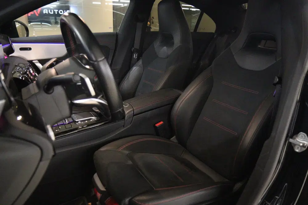 Mercedes-Benz CLA 250 e AMG-LINE PANO uit 2022, foto 12