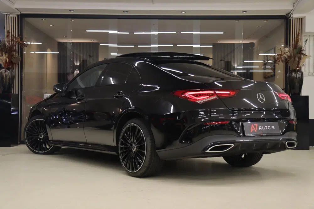 Mercedes-Benz CLA 250 e AMG-LINE PANO uit 2022, foto 2