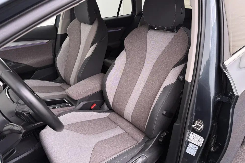 Skoda Enyaq 60 (94%SOH) Sport Half-Leder uit 2021, foto 10