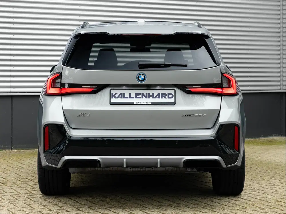 BMW X1 xDrive25e uit 2025, foto 7