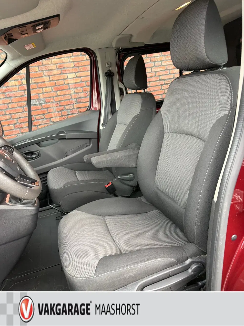 Renault Trafic 2.0 dCi 150 T29 L2H1 DC Luxe Automaat Acht uit 2022, foto 13