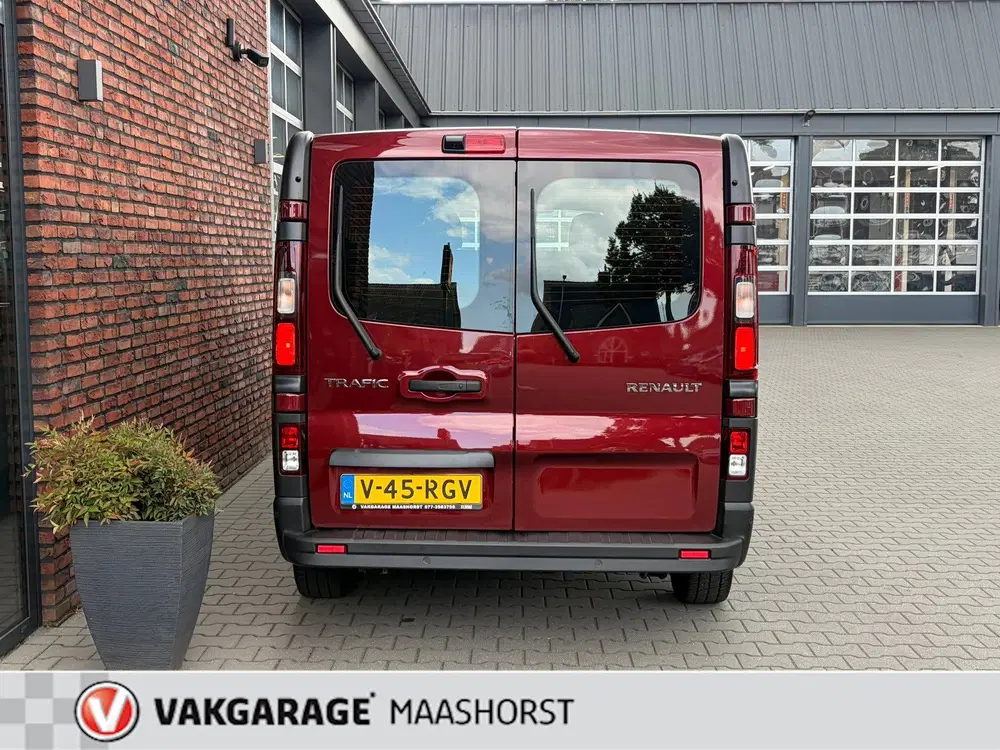 Renault Trafic 2.0 dCi 150 T29 L2H1 DC Luxe Automaat Acht uit 2022, foto 4