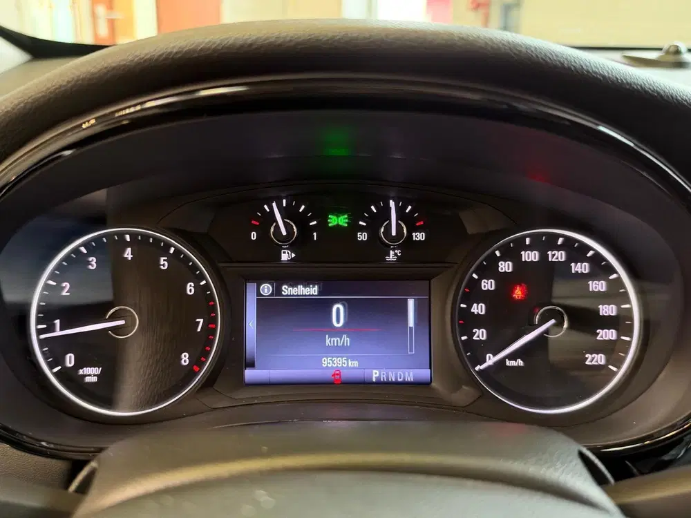 Opel Mokka 1.4 Turbo Innovation Pano uit 2019, foto 15