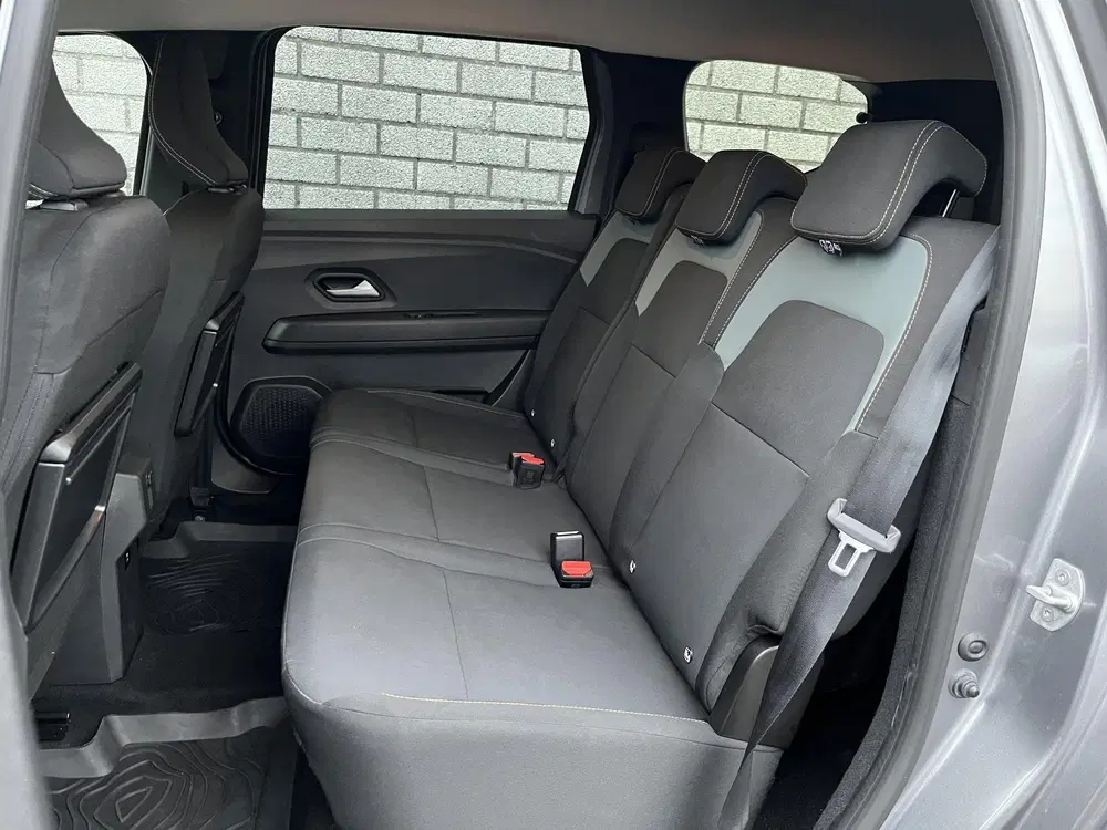 Dacia Jogger 1.8 Hybrid 155 Limited Edition 7p. uit 2026, foto 8