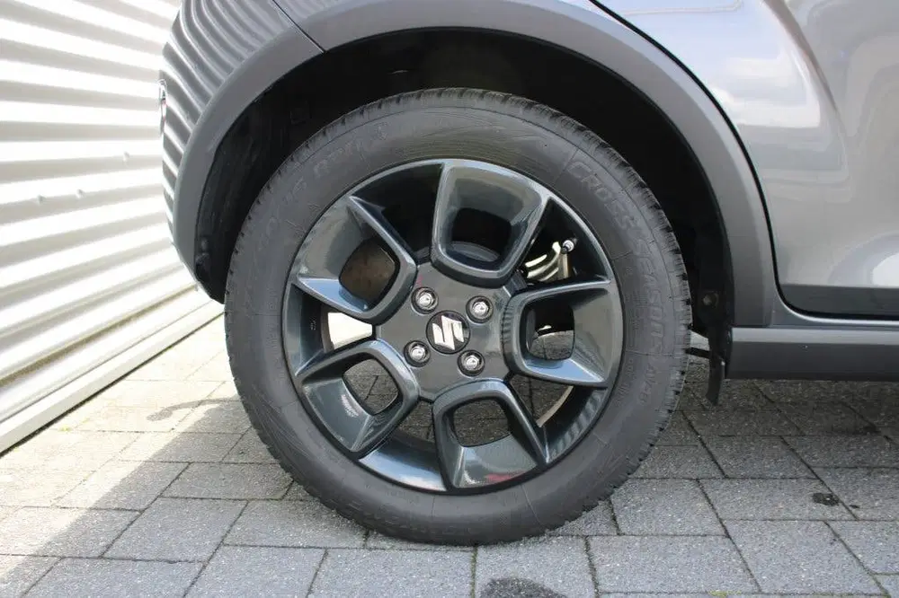 Suzuki Ignis 1.2 SmartHybrid Style uit 2020, foto 15