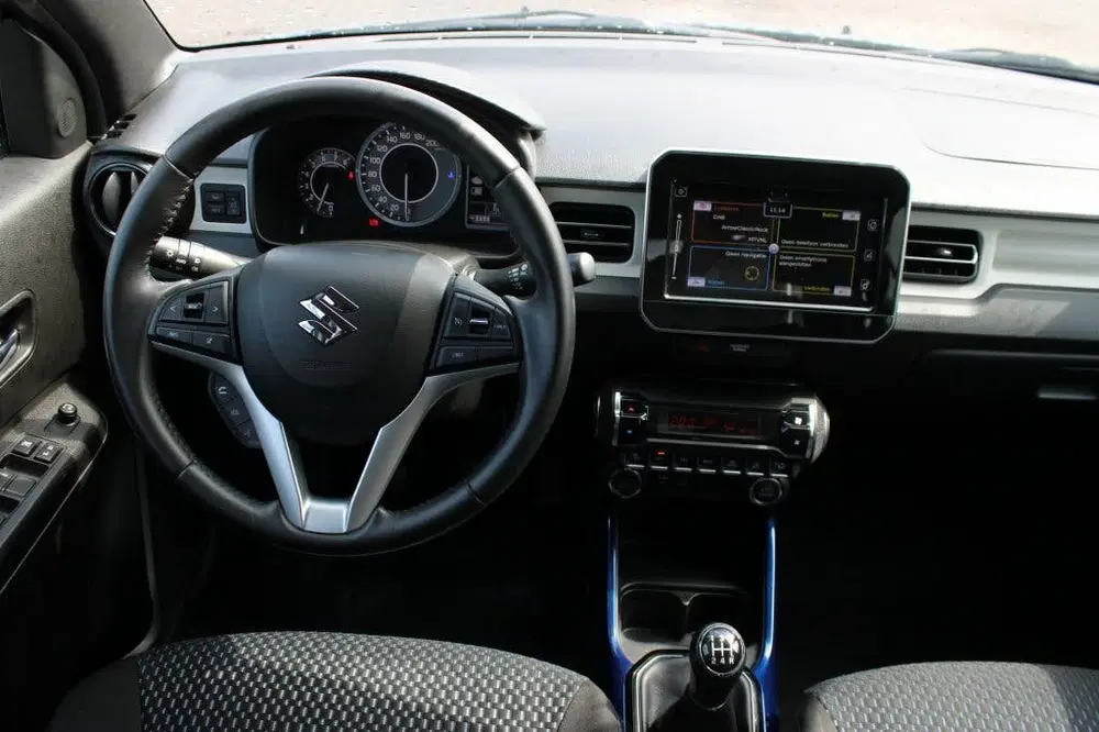 Suzuki Ignis 1.2 SmartHybrid Style uit 2020, foto 2