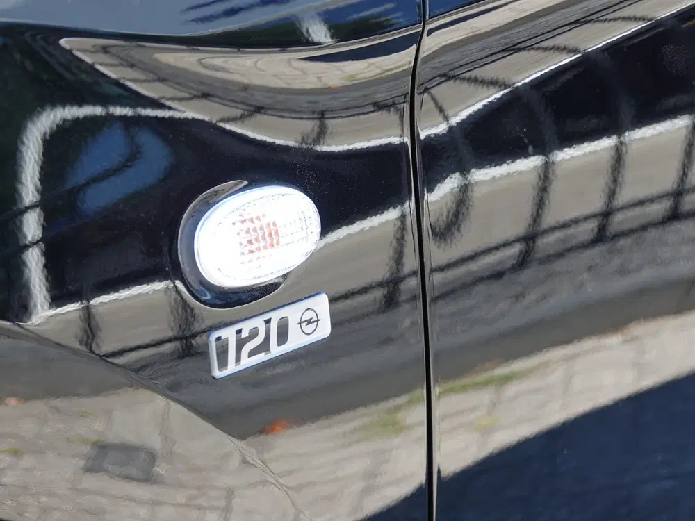 Opel Karl 1.0 ecoFLEX 120 Jaar Edition LMV uit 2019, foto 12