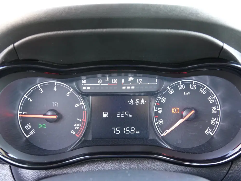 Opel Karl 1.0 ecoFLEX 120 Jaar Edition LMV uit 2019, foto 14