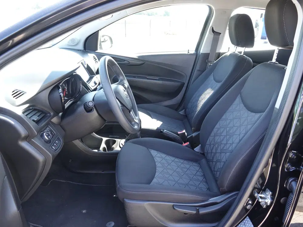 Opel Karl 1.0 ecoFLEX 120 Jaar Edition LMV uit 2019, foto 5