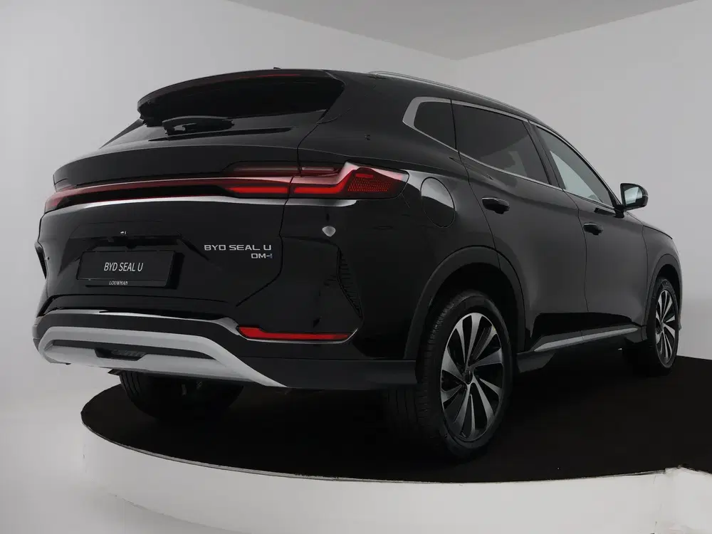 BYD Seal U 1.5 T DM-i AWD Design uit 2026, foto 2