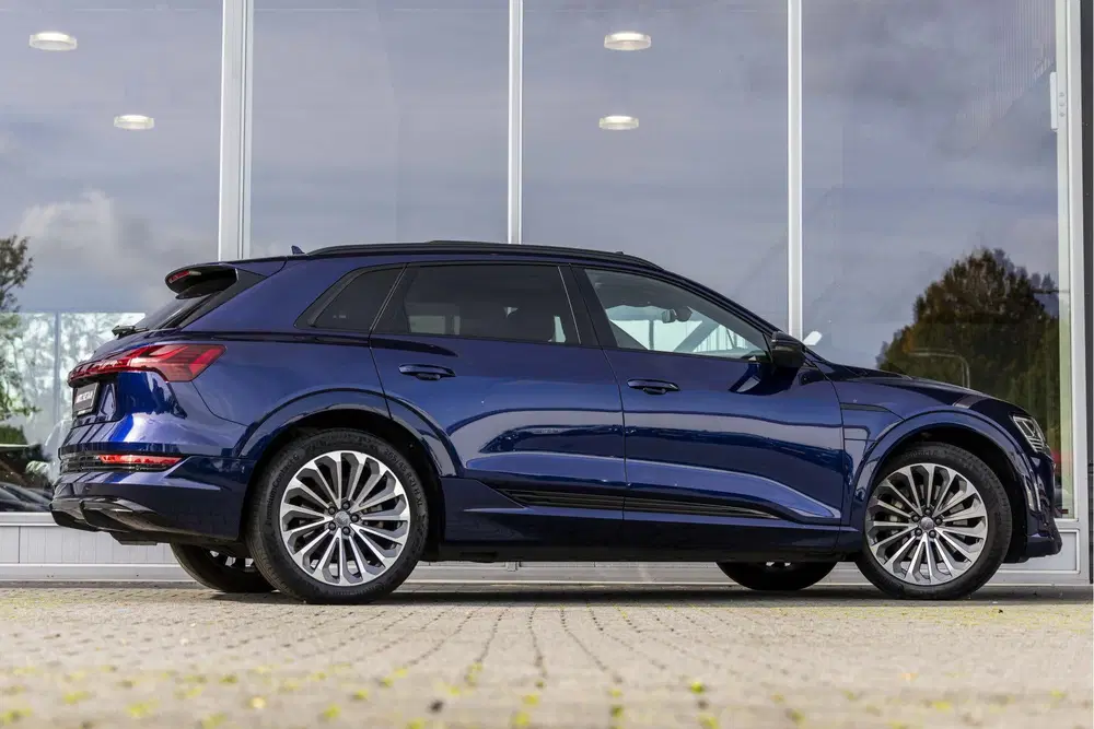 Audi e-tron e-tron 55 quattro Pro Line Plus 95 kWh uit 2021, foto 2