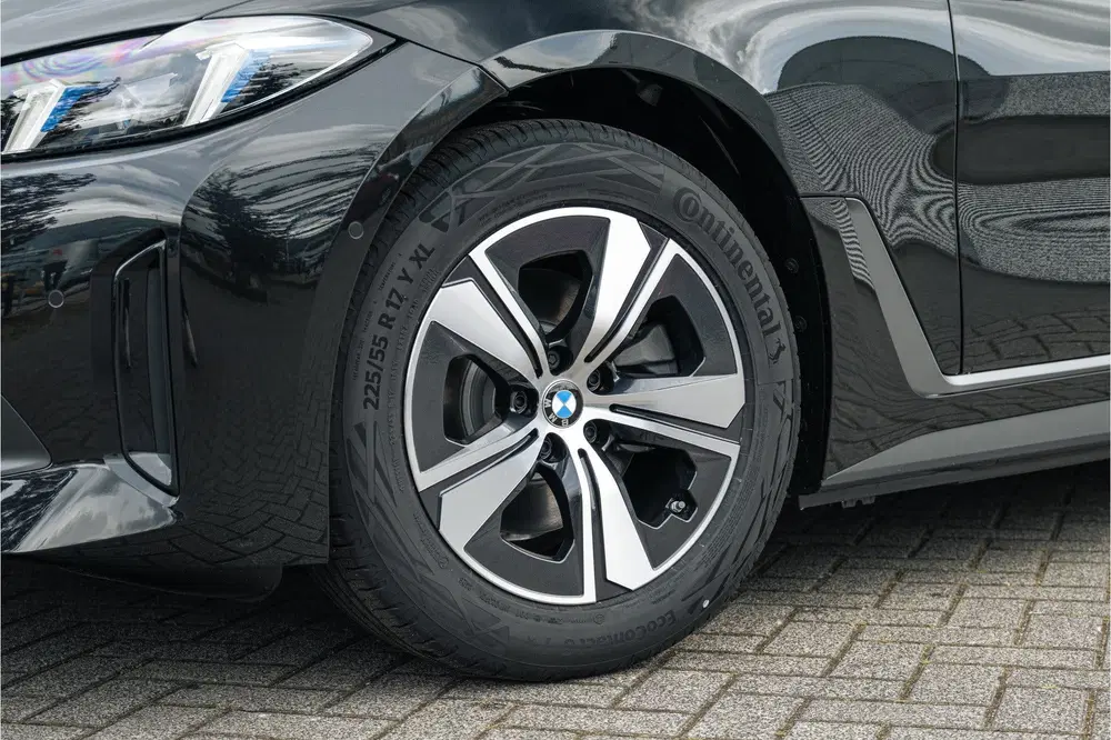 BMW i4 eDrive40 Gran Coupe Pure Edition uit 2026, foto 8