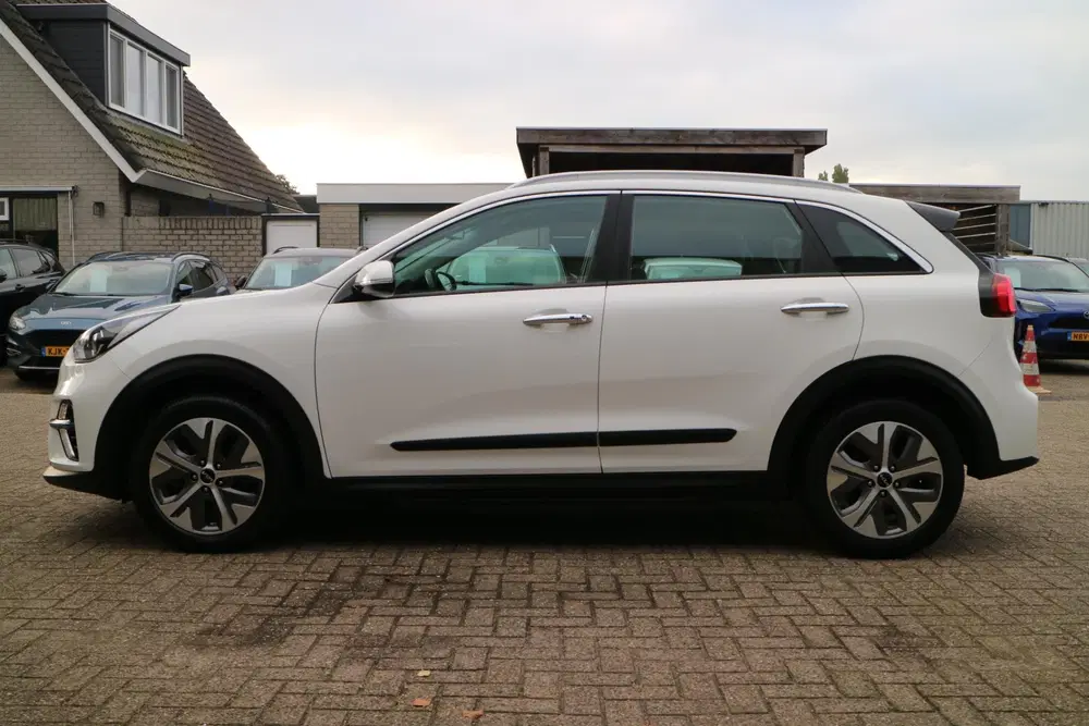 Kia Niro DynamicLine 64 kWh uit 2021, foto 3