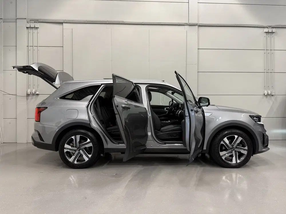 Kia Sorento 1.6 T-GDI Plug-in Hybrid 4WD ExecutiveLine uit 2023, foto 10