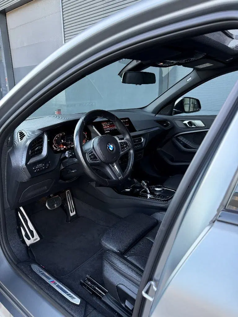 BMW 1-serie 120i Business Edition + uit 2022, foto 10