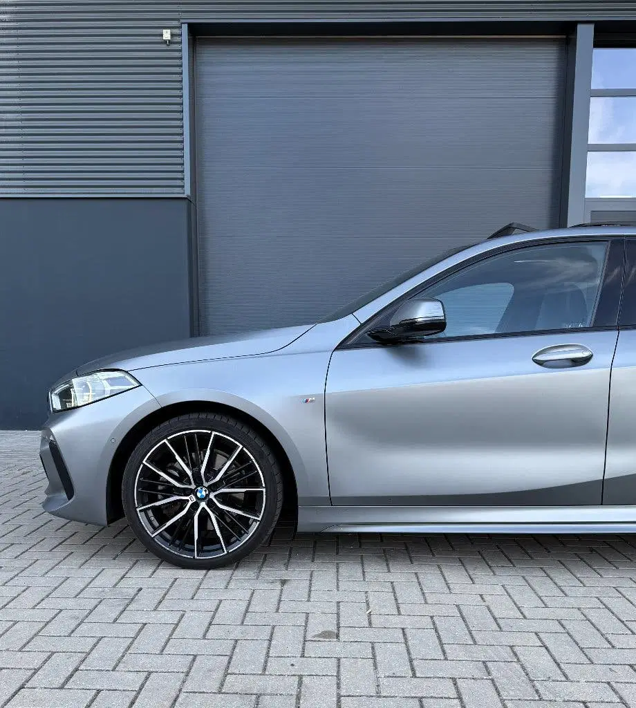 BMW 1-serie 120i Business Edition + uit 2022, foto 5