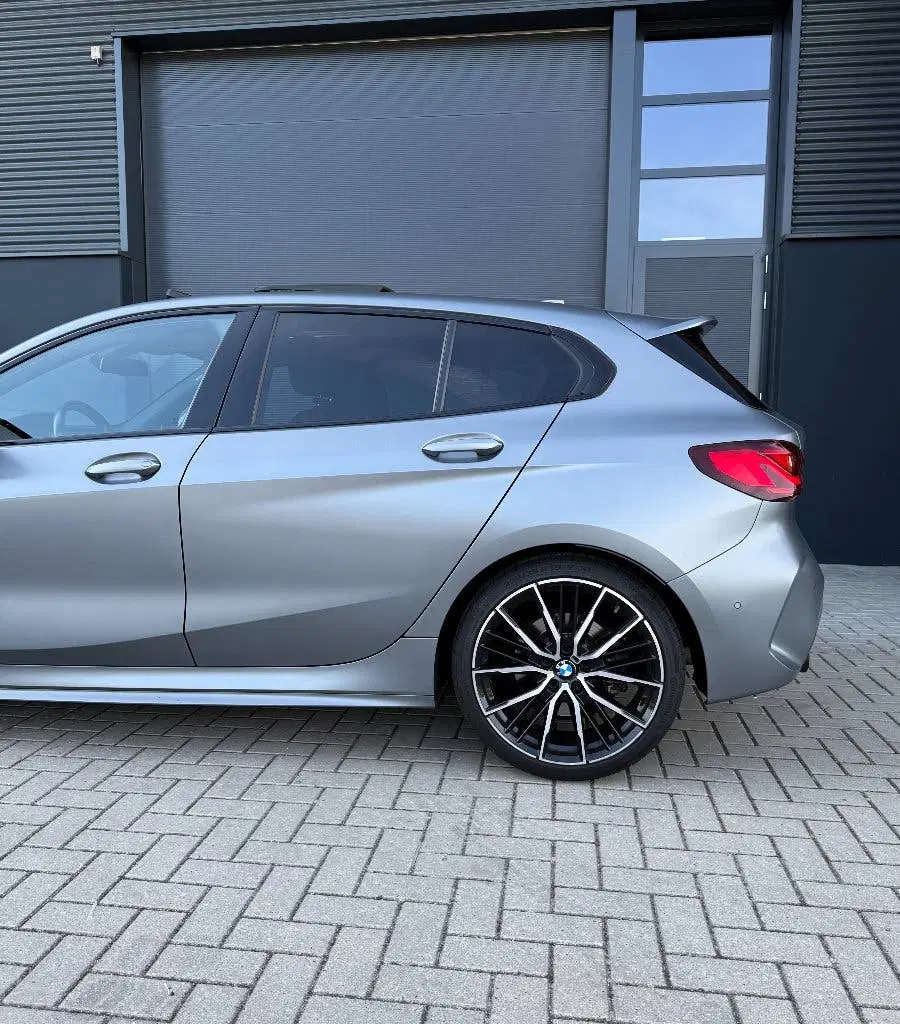 BMW 1-serie 120i Business Edition + uit 2022, foto 6