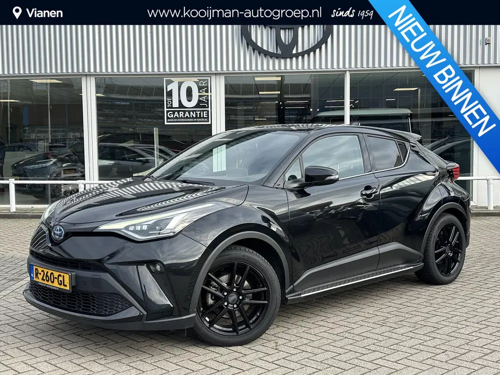 Toyota C-HR 2.0 Hybrid Executive uit 2022