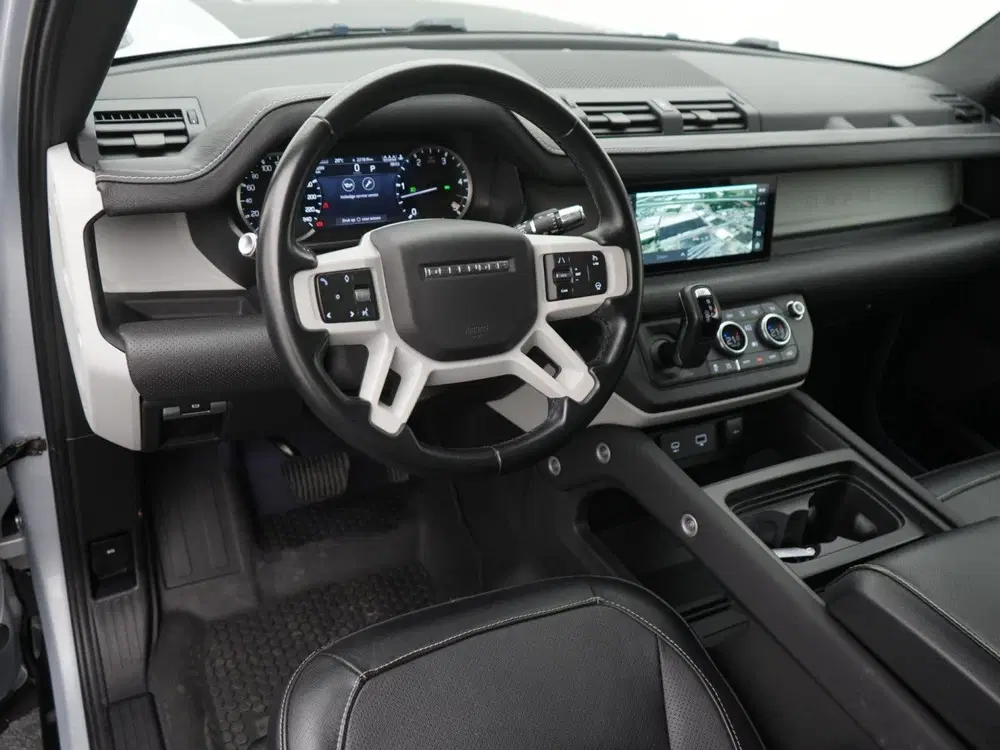 Land Rover Defender 3.0 D200 90 MHEV S Grijskenteken uit 202 uit 2021, foto 11