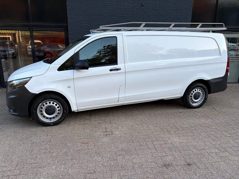 Mercedes-Benz Vito 114 CDI EXTRA LANG uit 2021, foto 2