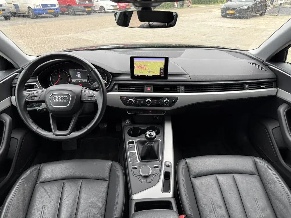 Audi A4 35 TFSI 150PK Sport Lease Edition uit 2019, foto 10