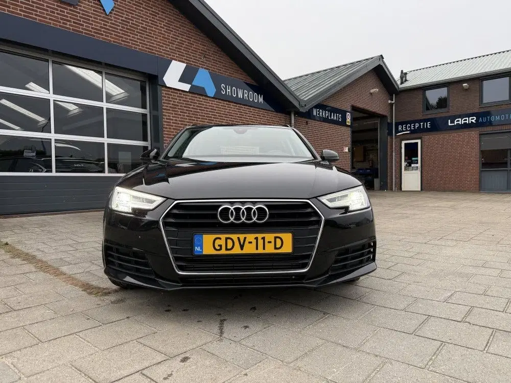 Audi A4 35 TFSI 150PK Sport Lease Edition uit 2019, foto 5