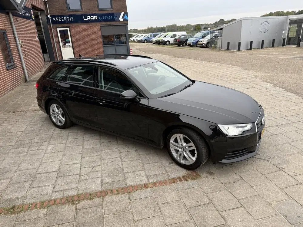 Audi A4 35 TFSI 150PK Sport Lease Edition uit 2019, foto 7