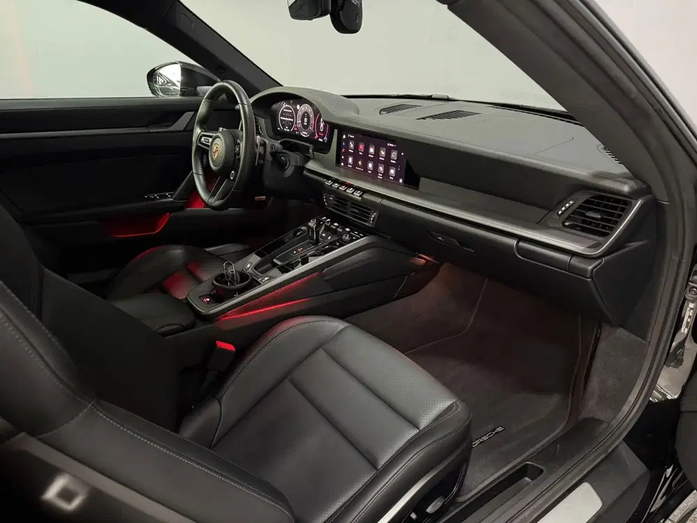 Porsche 911 3.0 Carrera (bj 2024 uit 2024, foto 3