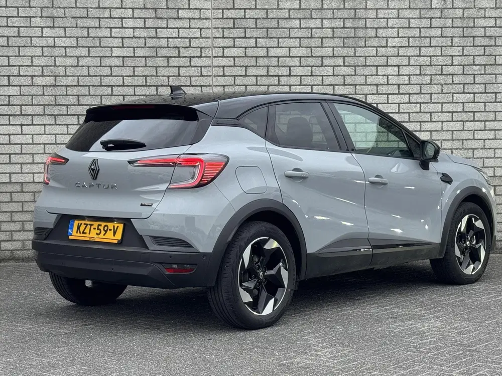 Renault Captur 1.8 E-Tech Full Hybrid 160 Techno uit 2025, foto 2