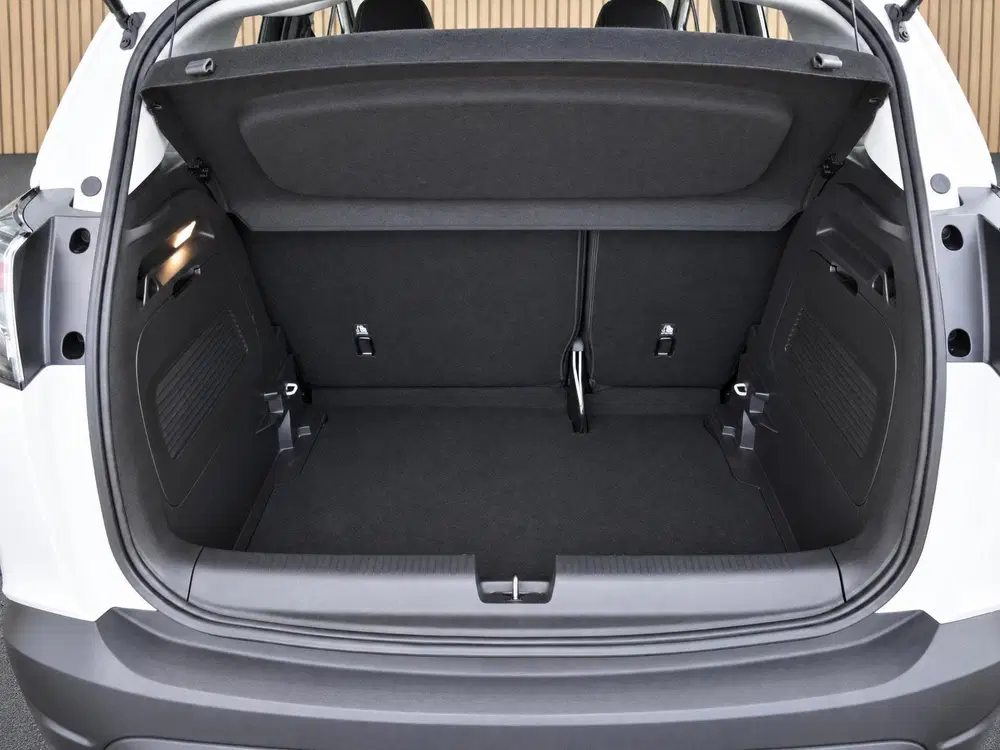 Opel Crossland 1.2 Edition uit 2022, foto 11