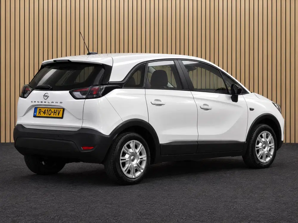 Opel Crossland 1.2 Edition uit 2022, foto 6
