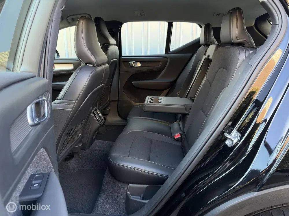 Volvo XC40 1.5 T3 Momentum Pro uit 2020, foto 10