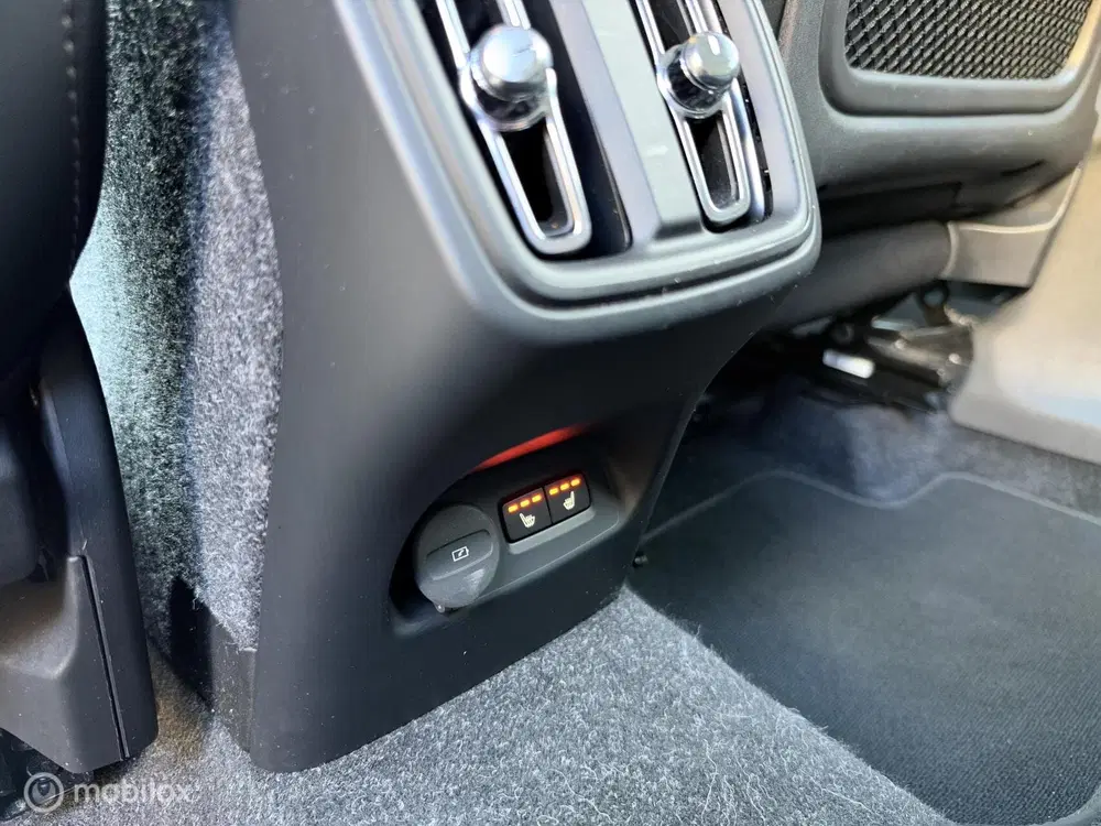 Volvo XC40 1.5 T3 Momentum Pro uit 2020, foto 11