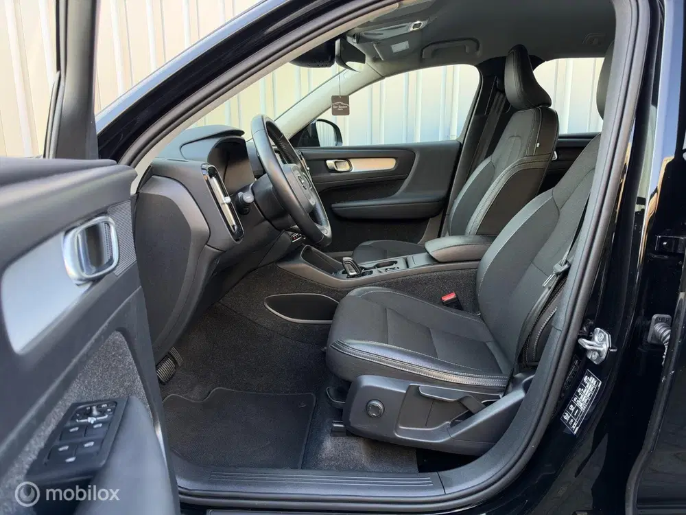Volvo XC40 1.5 T3 Momentum Pro uit 2020, foto 12