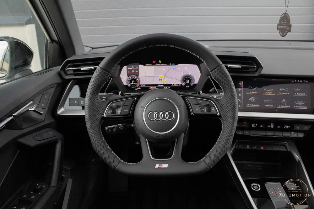 Audi A3 45 TFSIe S line Competition PANO MAXTON MA uit 2022, foto 14