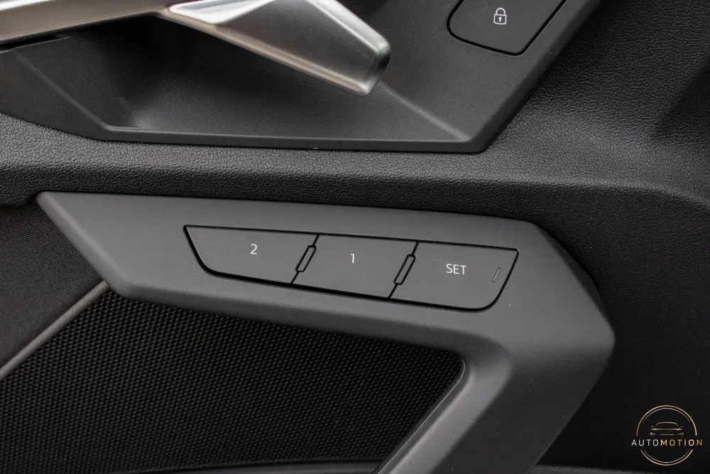 Audi A3 45 TFSIe S line Competition PANO MAXTON MA uit 2022, foto 6
