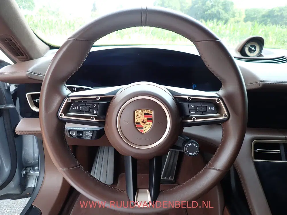 Porsche Taycan Turbo 626pk 92%SOH SPORT-CHRONO uit 2020, foto 15