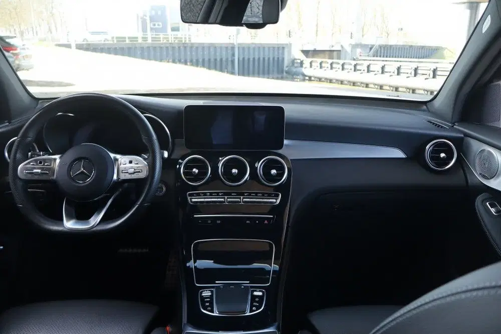 Mercedes-Benz GLC GLC 200 AMG Geen import uit 2019, foto 6