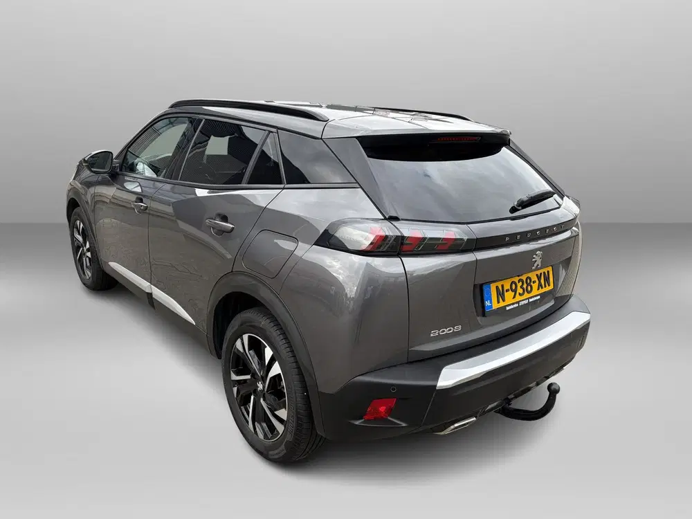 Peugeot 2008 1.2 Allure Pack Automaat uit 2022, foto 5