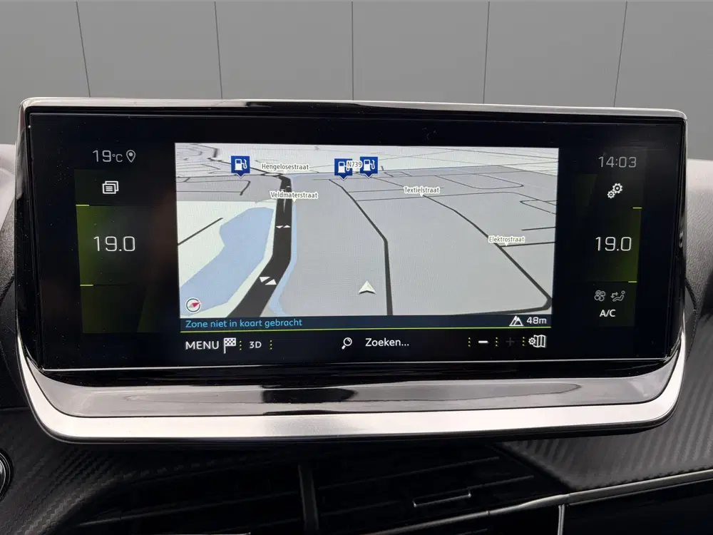 Peugeot 2008 1.2 Allure Pack Automaat uit 2022, foto 8