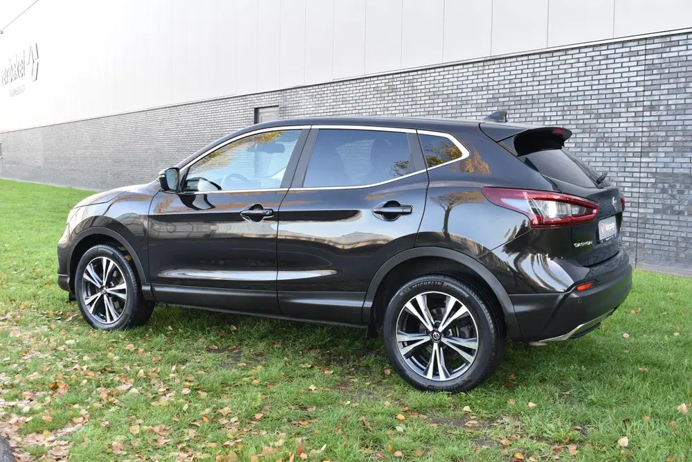 Nissan Qashqai 1.3 DIG-T Acenta Automaat Navi (bj 2021) uit 2021, foto 3