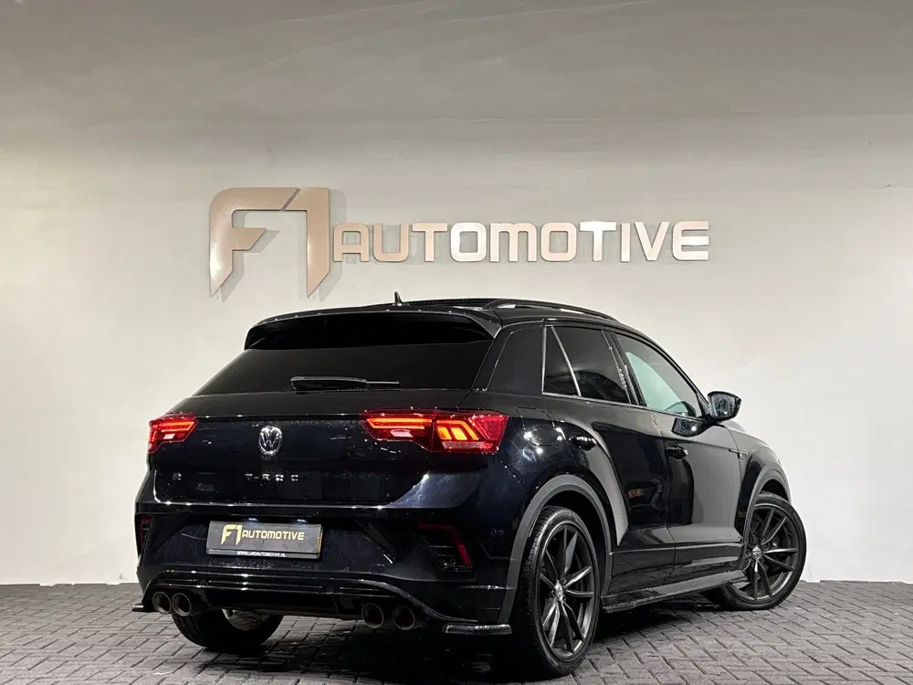 Volkswagen T-Roc 2.0 TSI 4Motion R Pano uit 2020, foto 4