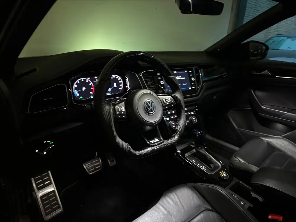 Volkswagen T-Roc 2.0 TSI 4Motion R Pano uit 2020, foto 9