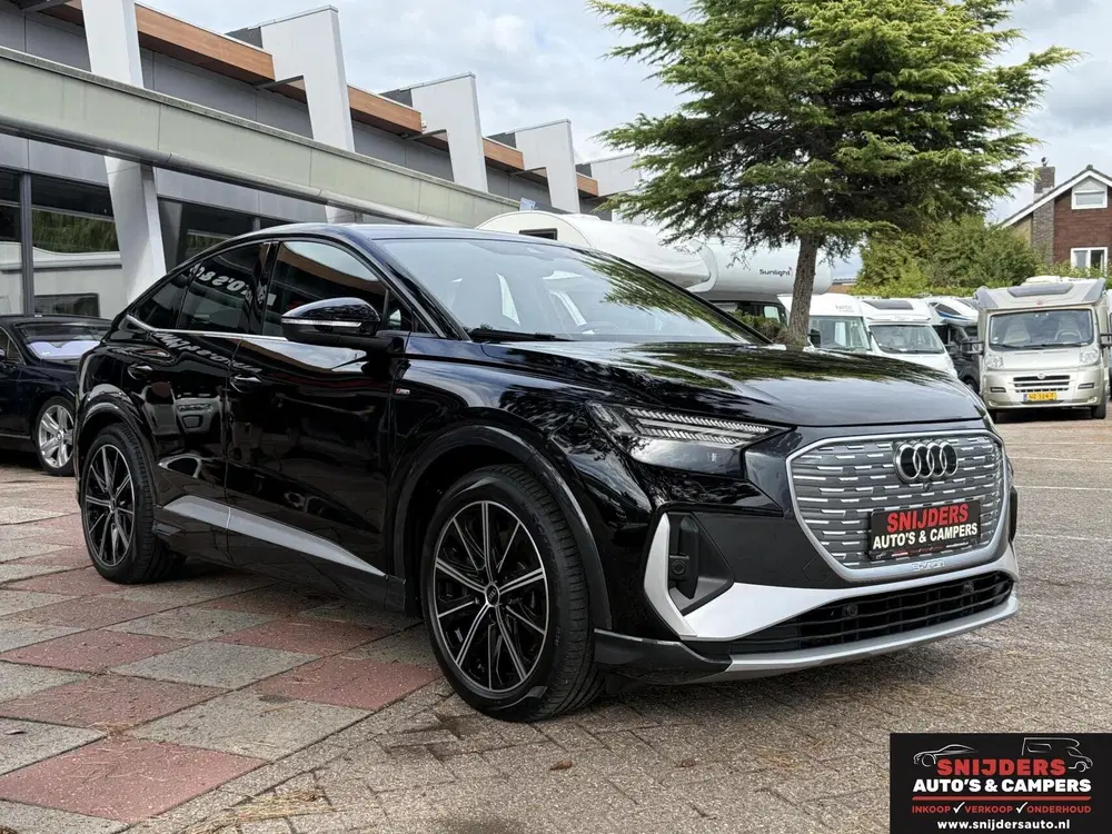 Audi Q4 e-tron 50 quattro S-Line edition 77 kWh 300pk uit 2022, foto 2