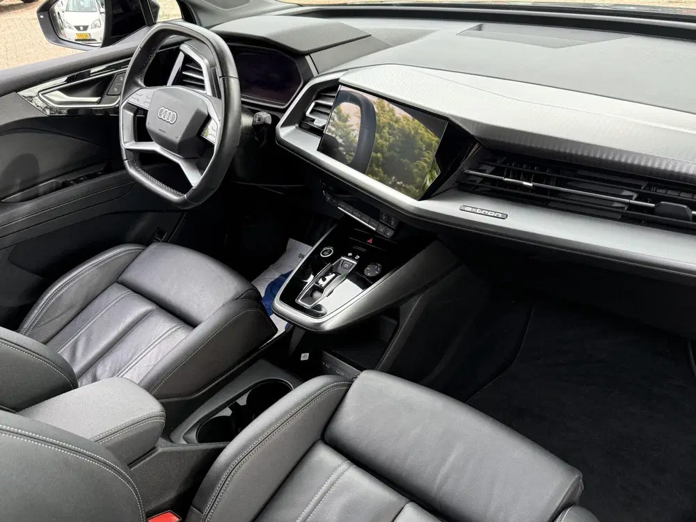 Audi Q4 e-tron 50 quattro S-Line edition 77 kWh 300pk uit 2022, foto 8