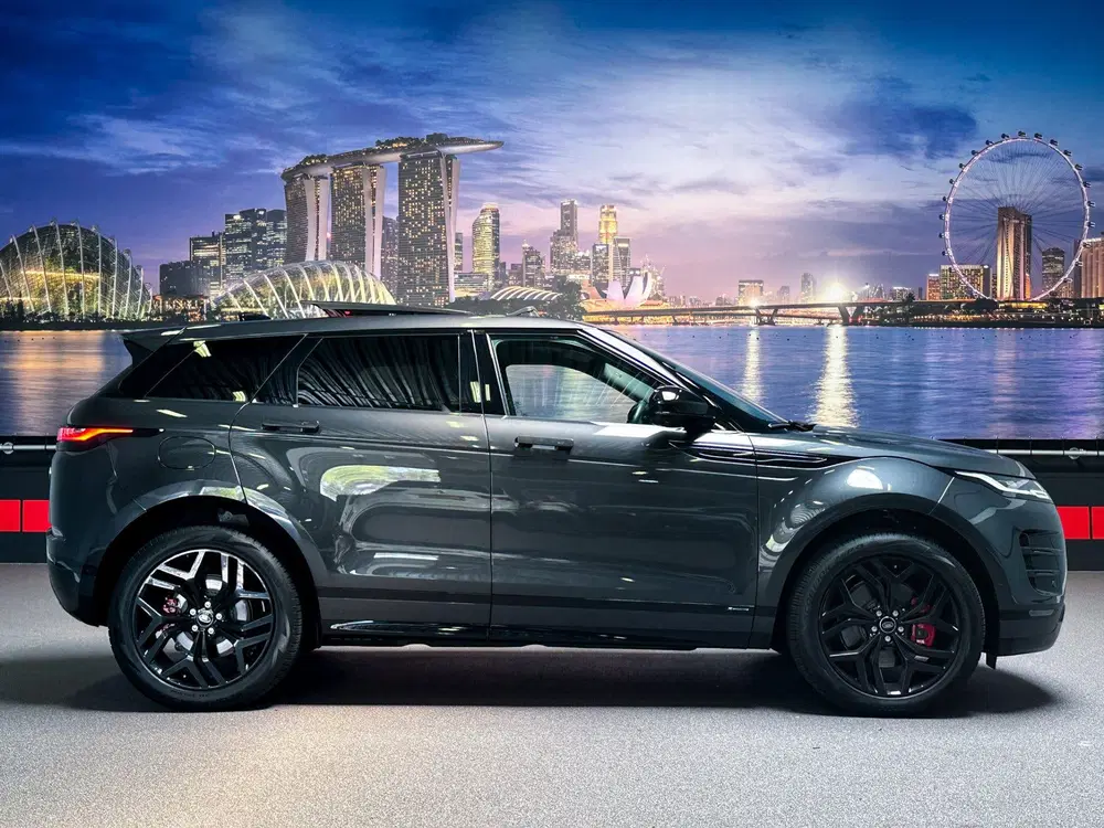 Land Rover Range Rover Evoque 1.5 P300e AWD R-Dynamic HSE uit 2022, foto 4