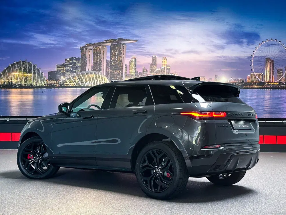 Land Rover Range Rover Evoque 1.5 P300e AWD R-Dynamic HSE uit 2022, foto 6