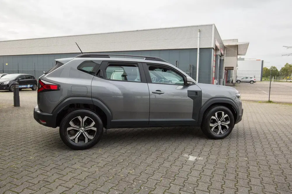 Dacia Duster 1.6 Hybrid 140 Expression uit 2025, foto 7